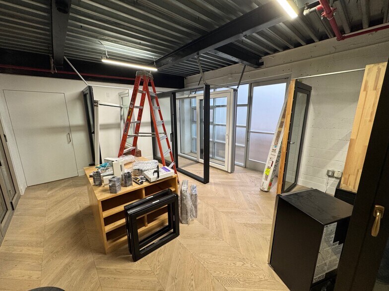 More Photos Of 1940 Union St, Oakland Warehouse For Sale