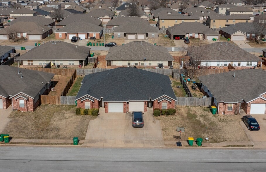 More Photos Of Duplex Portfolio, Northwest Arkansas MSA, Bentonville Apartments For Sale