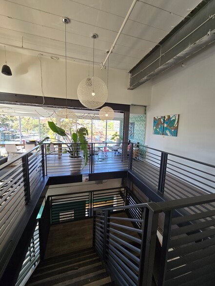 More Photos Of 2429 Nicollet Ave, Minneapolis Loft Creative Space For Lease