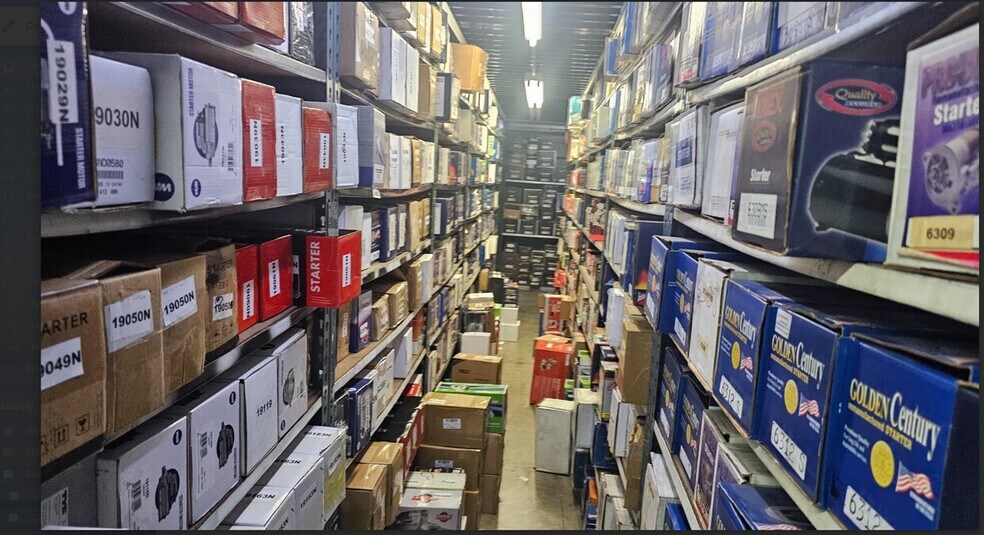 More Photos Of 7118 S Main St, Los Angeles Land For Sale