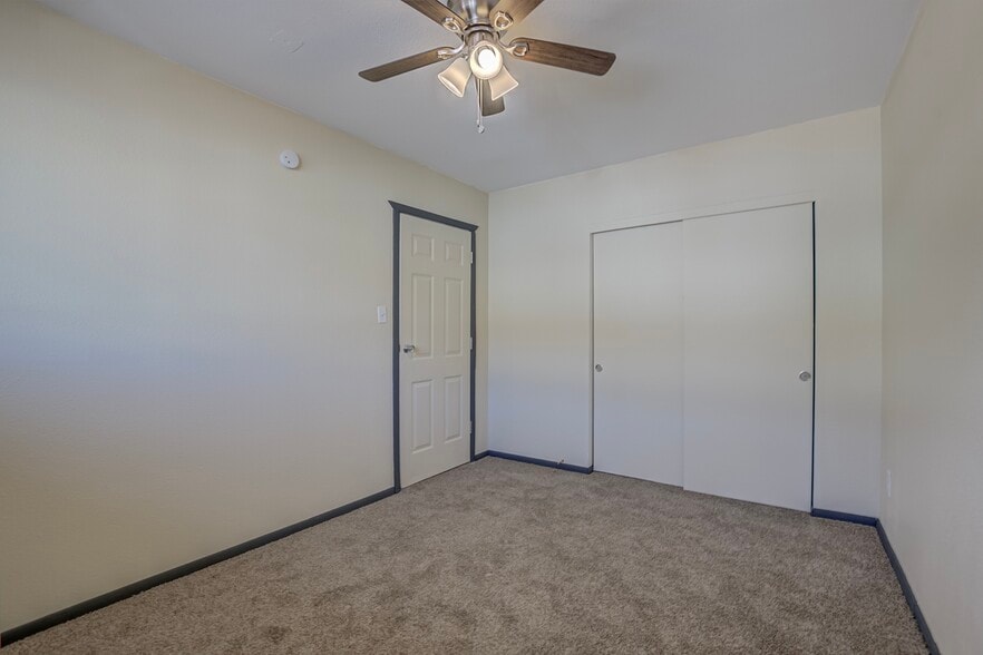 More Photos Of 408 W Main St, Payson Freestanding For Sale