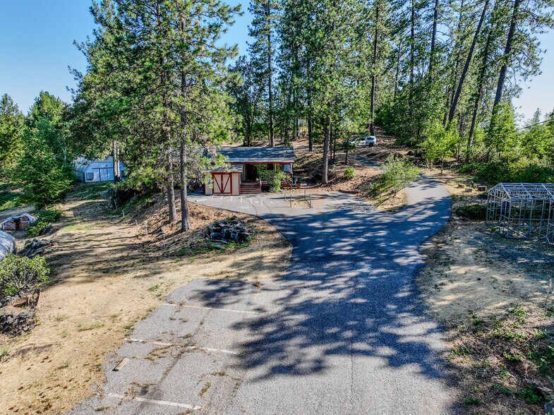 More Photos Of 15386 Little Valley Rd, Grass Valley Freestanding For Sale