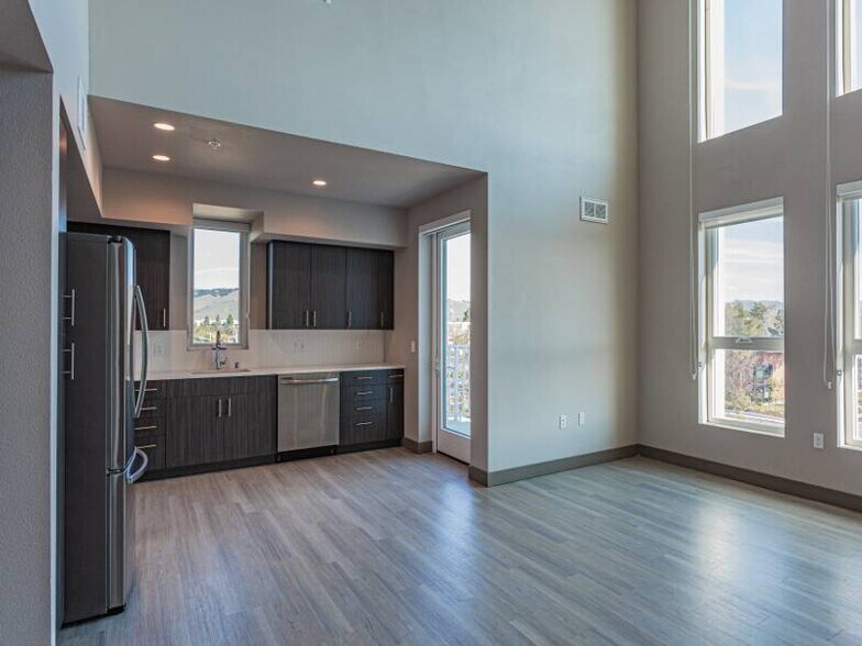 More Photos Of 3520 Beacon Ave, Fremont Apartments For Lease