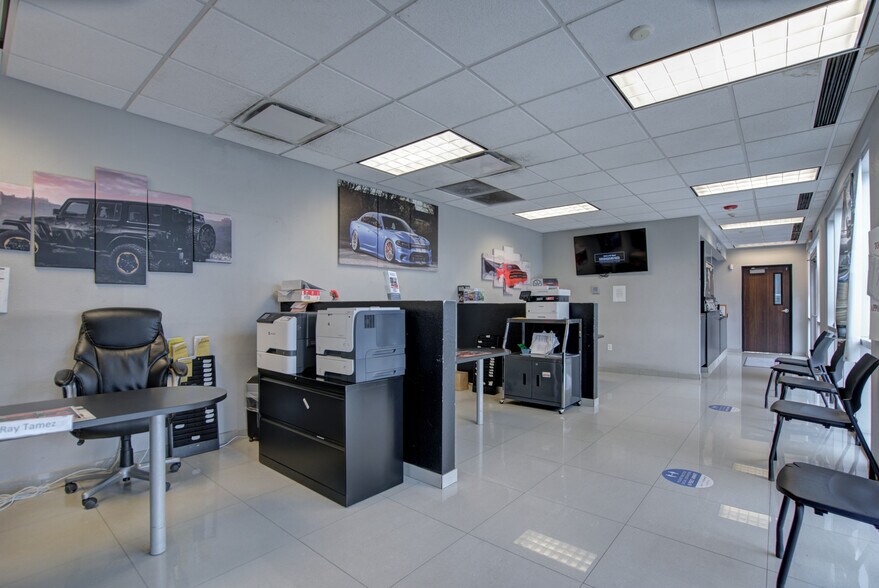 More Photos Of 2101 Central Blvd, Brownsville Auto Dealership For Sale