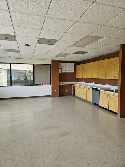More Photos Of 12200 E Iliff Ave, Aurora Office For Lease