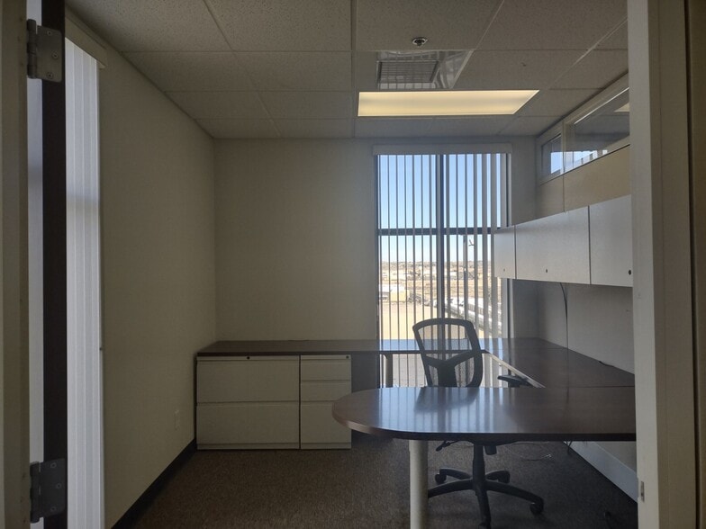More Photos Of 12021 Jacaranda Ave, Hesperia Medical For Lease