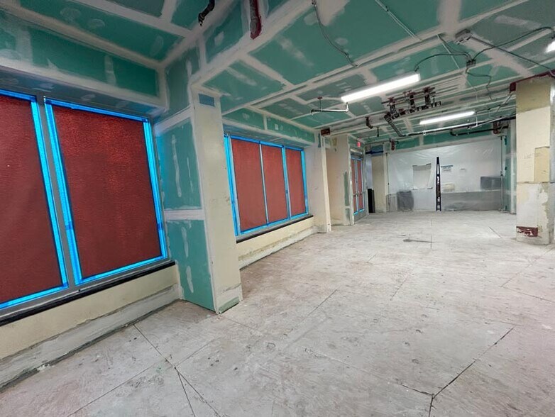 More Photos Of 1020 Market St, San Francisco Shelter For Lease