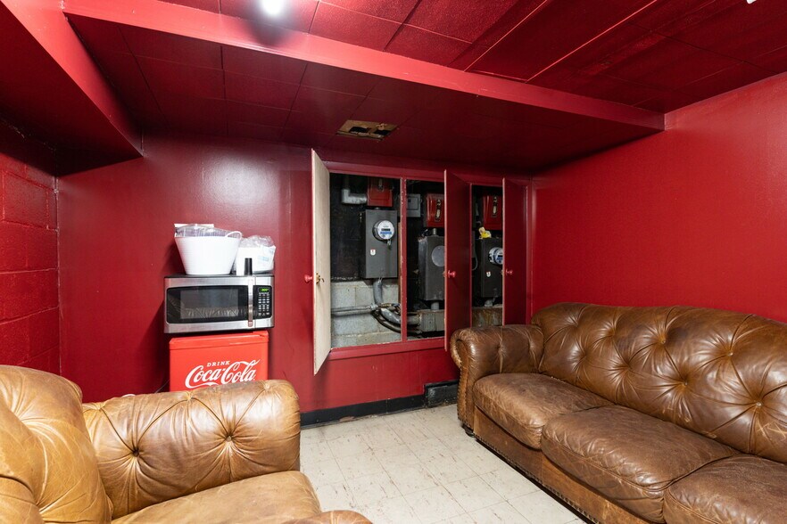 More Photos Of 234-238 6th St NE, Canton General Retail For Sale