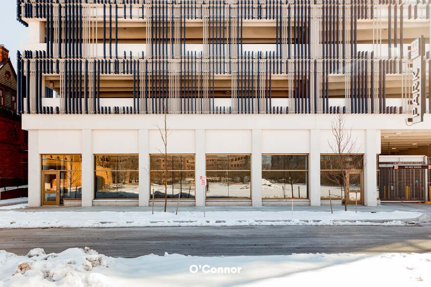 More Photos Of Erskine & Eliot St, Detroit Parking Garage For Lease