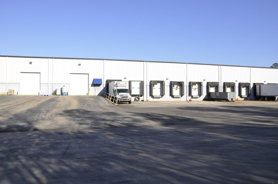 More Photos Of 5100 Rex McLeod Dr, Sanford Manufacturing For Sale