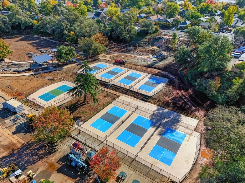 More Photos Of 1776 Daryl Porter Way, Oroville Apartments For Sale