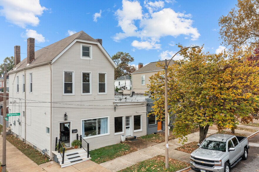 Primary Photo Of , Saint Louis General Retail For Sale