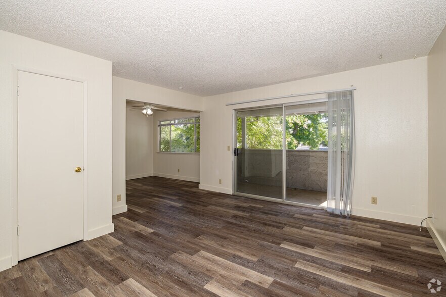 More Photos Of 821 W East Ave, Chico Apartments For Sale