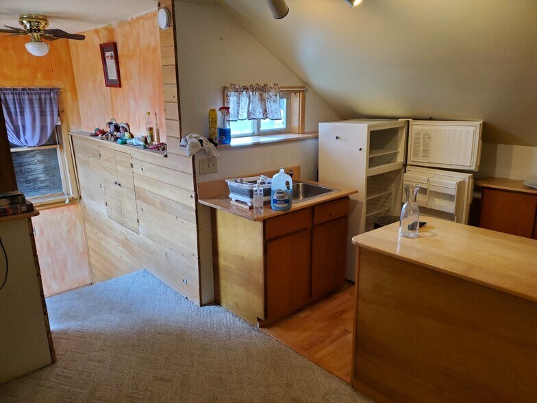 More Photos Of 29 Dawson Ave, East Glacier Park Restaurant For Sale