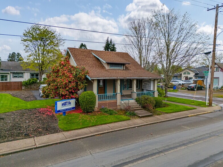 More Photos Of 737 NW Adams St, Mcminnville Office For Sale