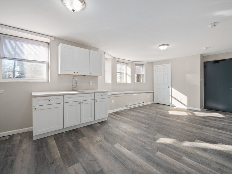 More Photos Of 1515 Vine St, Scranton Apartments For Sale