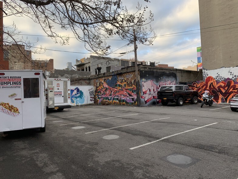 Primary Photo Of 90 Havemeyer St, Brooklyn Land For Lease