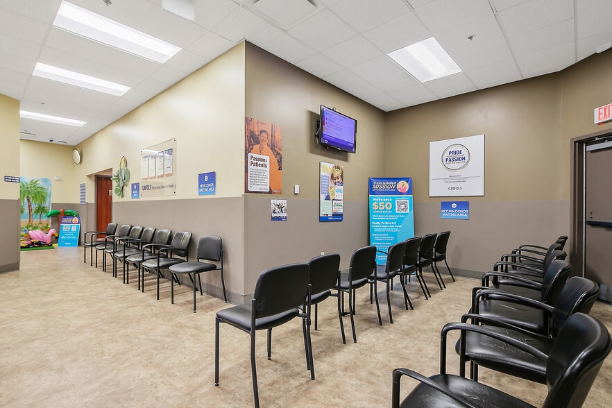 More Photos Of 4600-4610 Bragg Blvd, Fayetteville General Retail For Sale