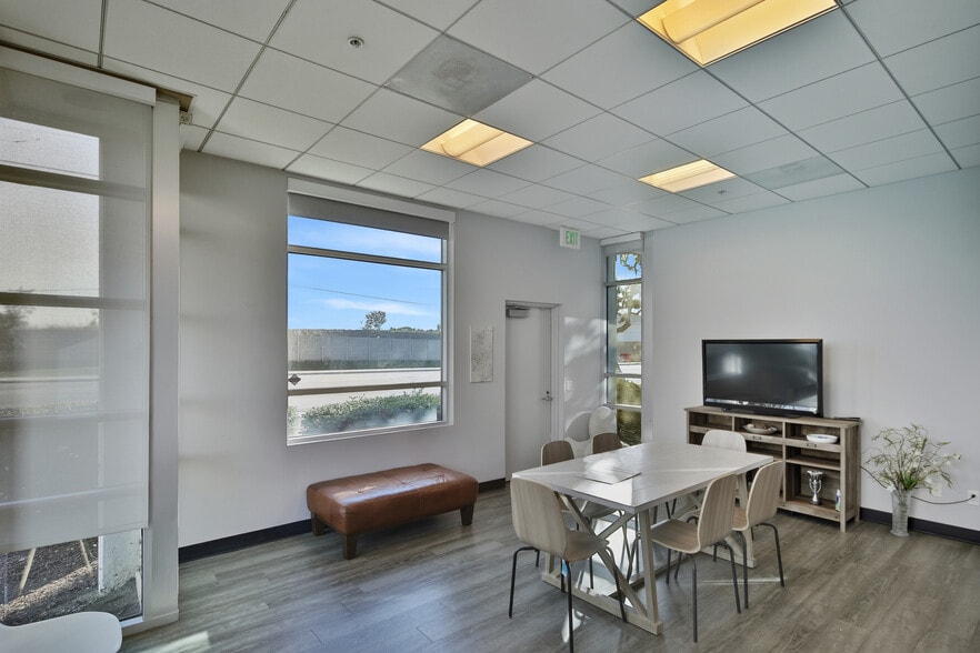 More Photos Of 2239-2245 W 190th St, Torrance Loft Creative Space For Sale