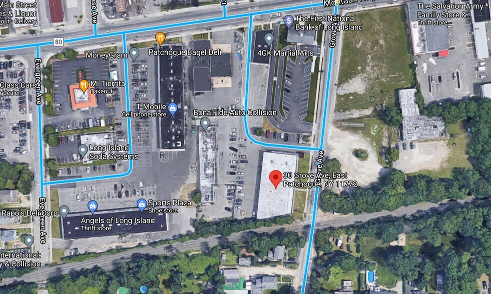 More Photos Of 378 E Main St, Patchogue Warehouse For Lease