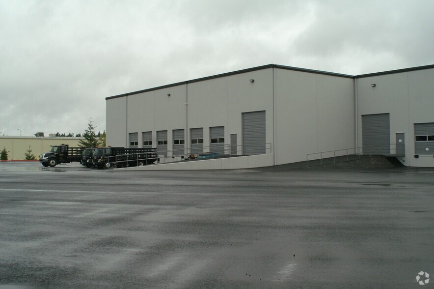 More Photos Of 8719 Commerce Place Dr NE, Lacey Distribution For Lease