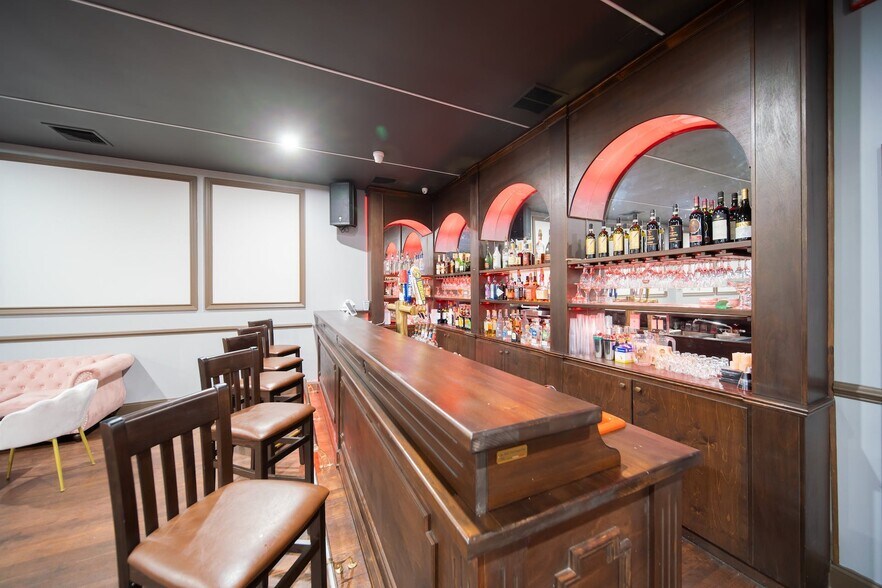 More Photos Of 68 Lanza Ave, Garfield Lodge Meeting Hall For Sale