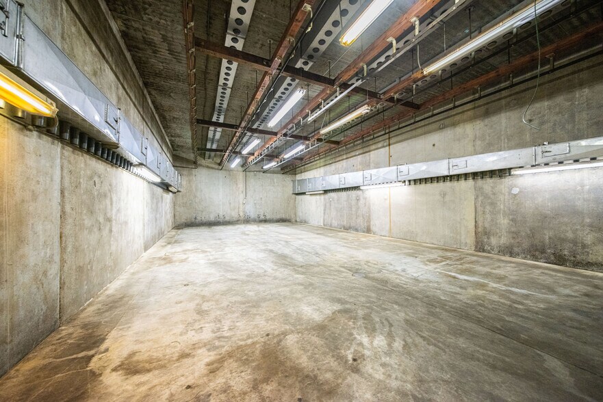 More Photos Of 485 Old Symsonia Rd, Benton Food Processing For Lease