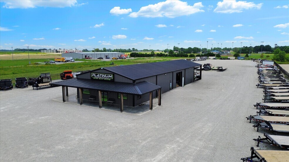 More Photos Of 538 Industrial Pk Acc rd, Trumann Flex For Lease