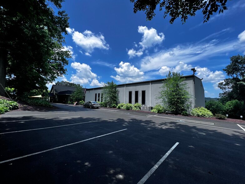 More Photos Of 447 Noble Rd, Christiana Religious Facility For Sale