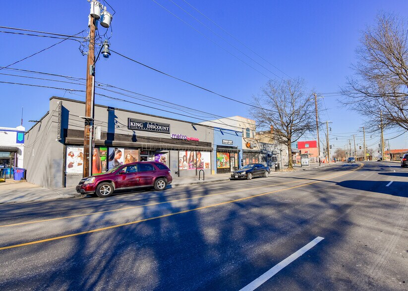 More Photos Of 2745-2747 Martin Luther King Jr Ave SE, Washington Storefront For Sale