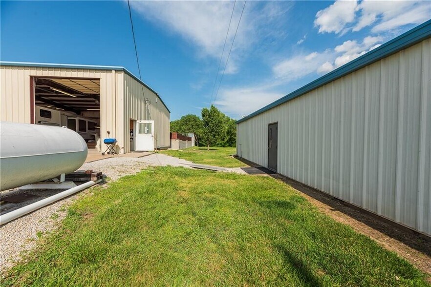 More Photos Of 11932 SW US Highway 54, Augusta Trailer Camper Park For Sale