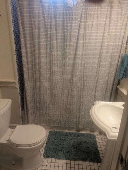 More Photos Of 3840 Bienville St, New Orleans Apartments For Lease