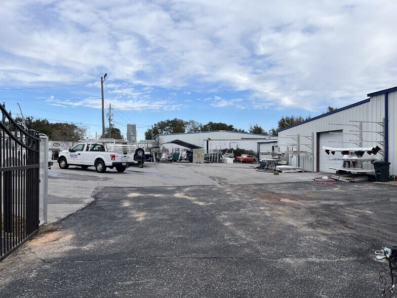 More Photos Of 3202 Barrancas Ave, Pensacola Industrial For Sale