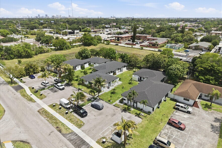 More Photos Of 6032 SW 25th St, Miramar Apartments For Sale