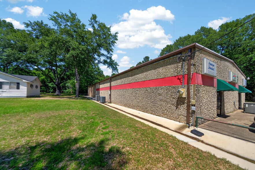 More Photos Of 3484 FM 2813, Flint Warehouse For Sale