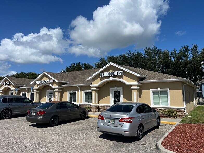 More Photos Of 13135 Kings Lake Dr, Gibsonton Medical For Lease