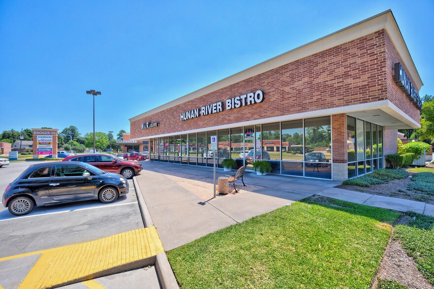 More Photos Of 13105-13133 Louetta Rd, Houston Unknown For Lease