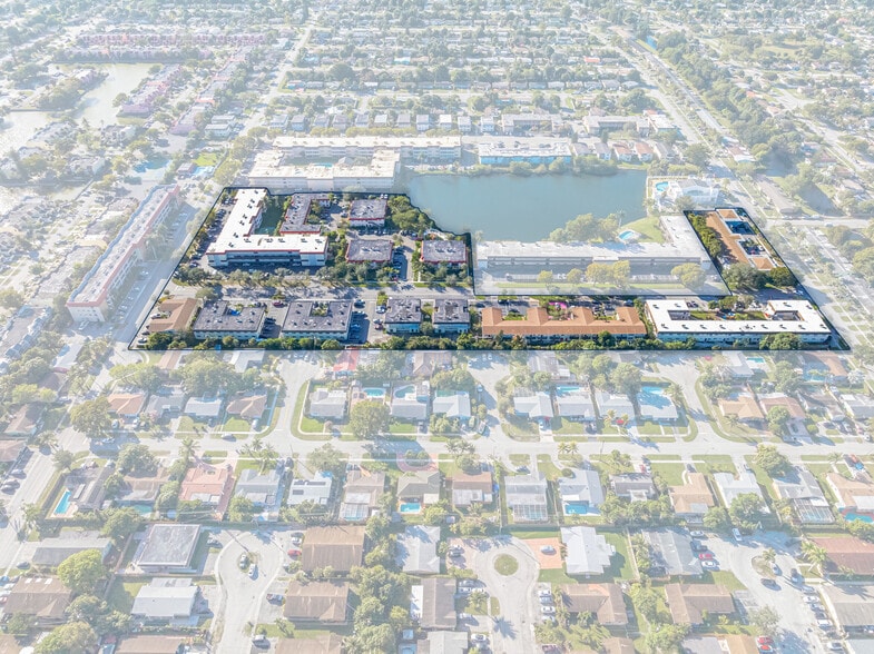 Primary Photo Of 5971 NW 17th Pl, Sunrise Apartments For Sale