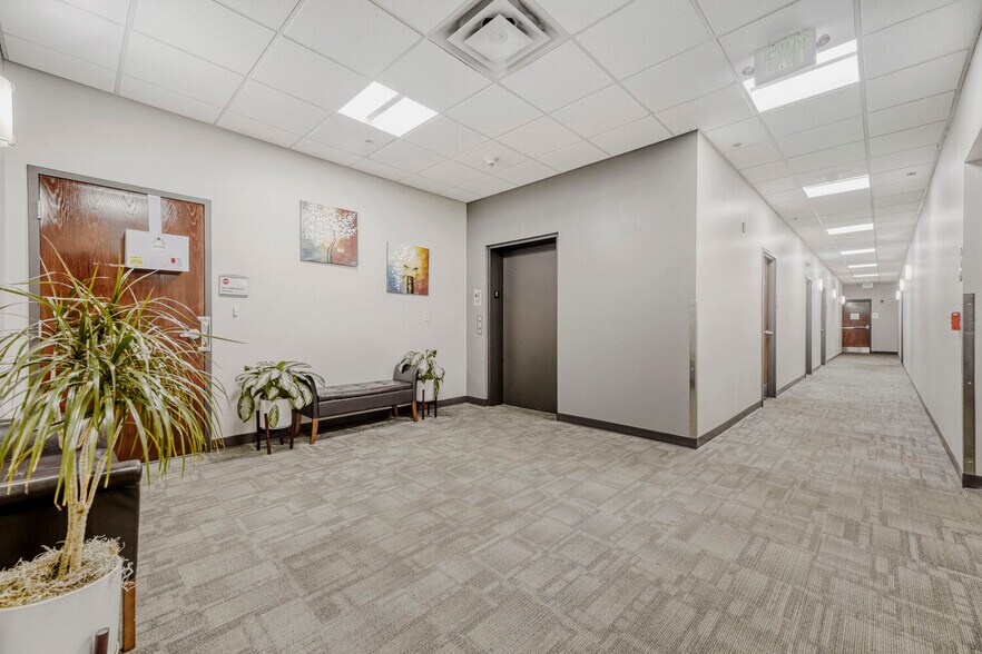 More Photos Of 5920 S Estes St, Littleton Medical For Lease
