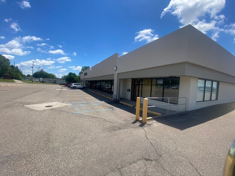 More Photos Of 2270 Ballenger Hwy, Flint Unknown For Lease