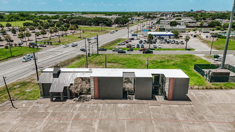 More Photos Of 4104 Houston Hwy, Victoria General Retail For Sale