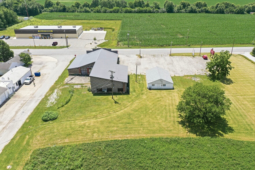 More Photos Of 7874 E State Road 28, Elwood Flex For Sale