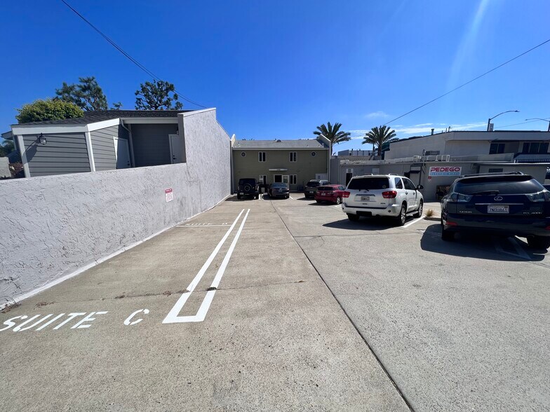 More Photos Of 34188 Pacific Coast Hwy, Dana Point Office For Lease
