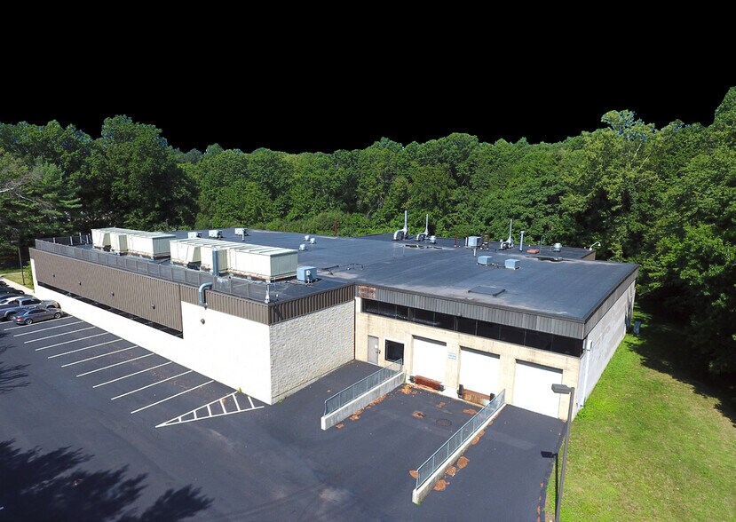 More Photos Of 15 Commercial St, Branford Research And Development For Sale