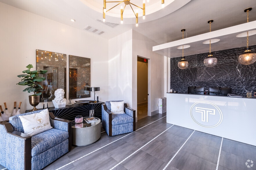 More Photos Of , Magnolia Unknown For Sale