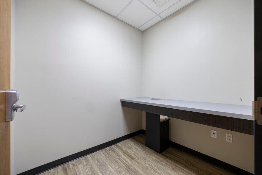 More Photos Of 23607 US HWY 27, Lake Wales Medical For Lease