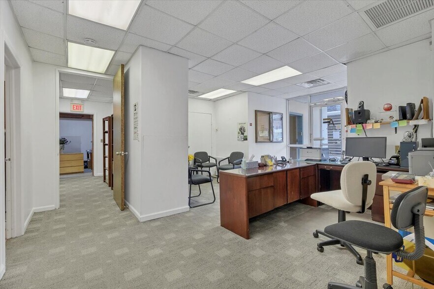 More Photos Of 100 S Highland Ave, Ossining Office For Sale