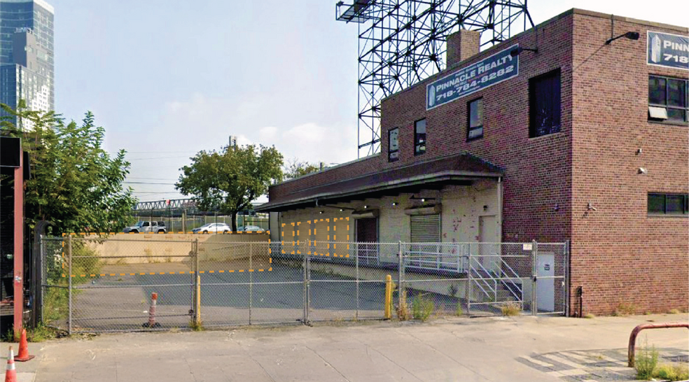 More Photos Of 30-35 Thomson Ave, Long Island City Manufacturing For Lease