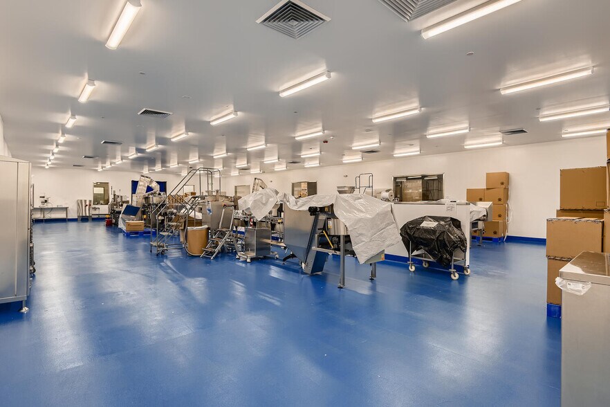 More Photos Of 2300 S Main St, Salt Lake City Manufacturing For Sale