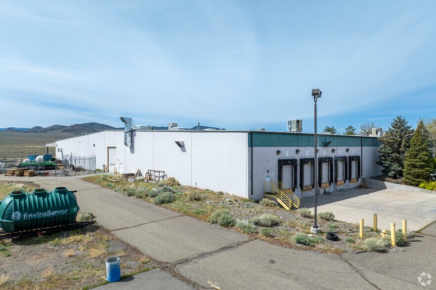More Photos Of 10 Airpark Vista Blvd, Dayton Warehouse For Sale
